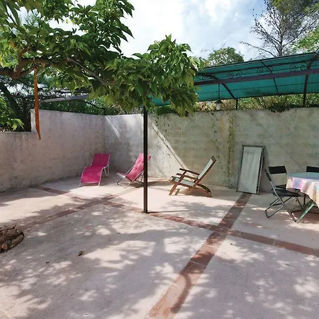 Apartment Les Petugons Roquebrune-sur Argens